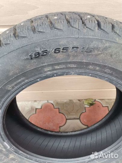 Viatti Brina Nordico V-522 185/65 R15 30N