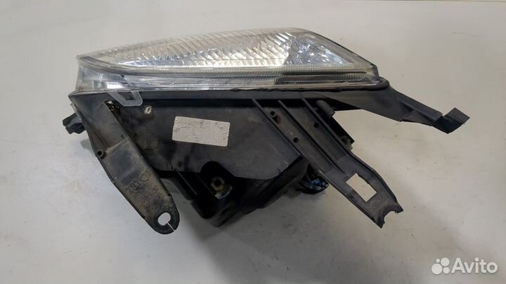 Фара (передняя) Ford Fusion, 2004