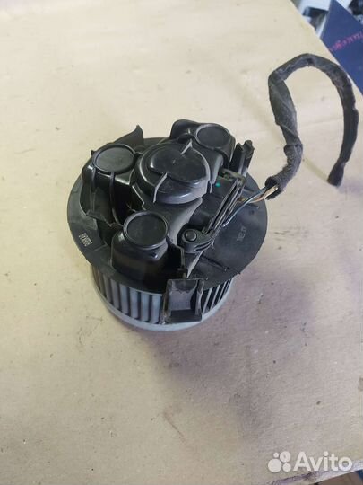 Моторчик печки renault logan 1