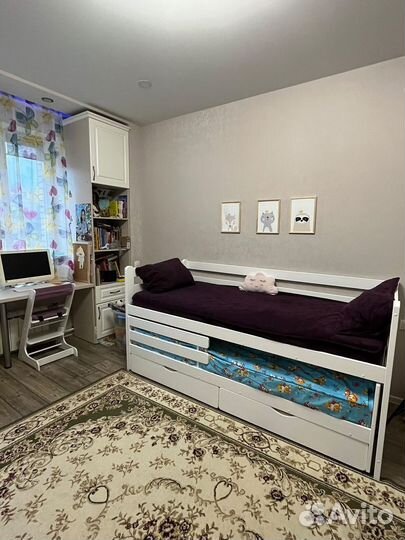 Двухъярусная выдвижная кровать с ящиками