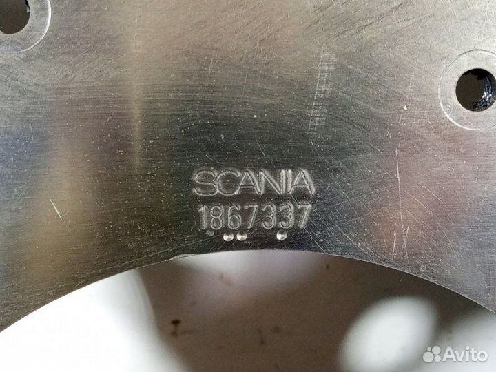 Плита двигателя Scania
