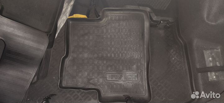 Коврики Aveo t300 оригинал