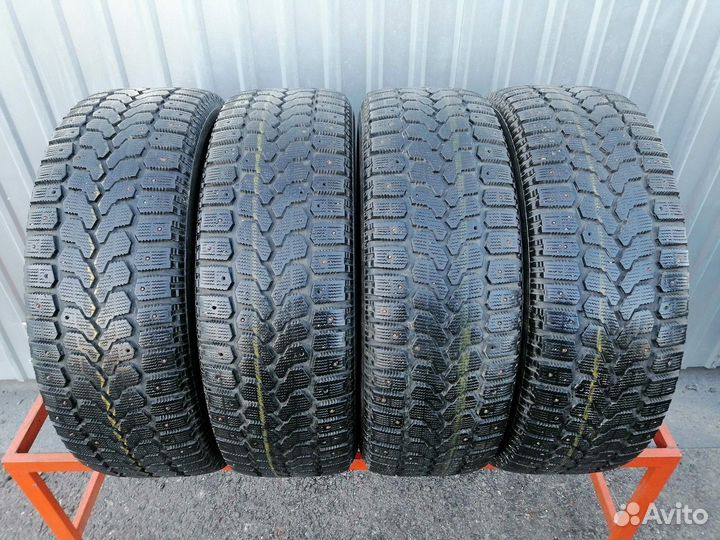 Yokohama Ice Guard F700Z 235/65 R17