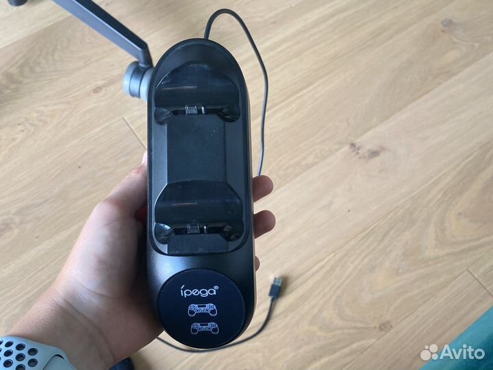 Зарядка для джойстиков ps4