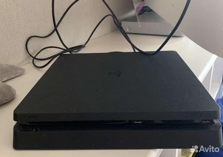 Sony PS4 slim 1tb