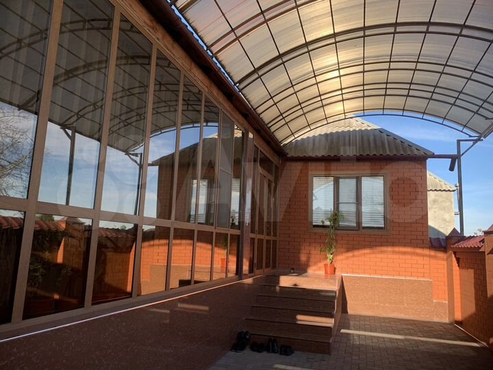 Дом 150 м² на участке 5 сот.