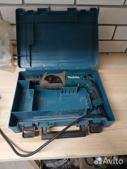 Перфоратор makita 2470 бу