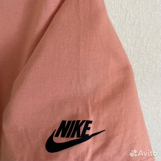 Футболка Nike