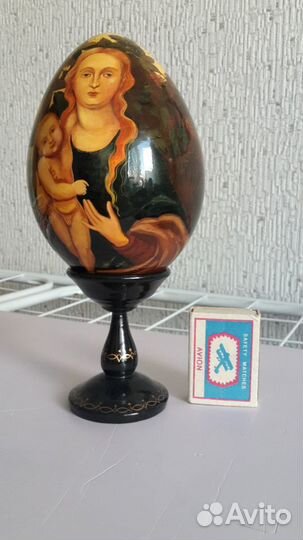 Сувенирное пасхальное яйцо