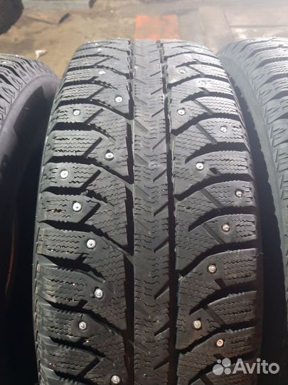 Bridgestone Ice Cruiser 7000S 225/65 R17 102T