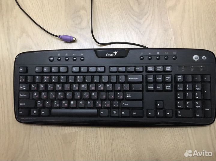 Клавиатура Genius с мультимедиа