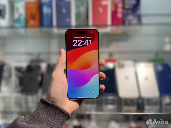 iPhone 15 Pro, 256 ГБ