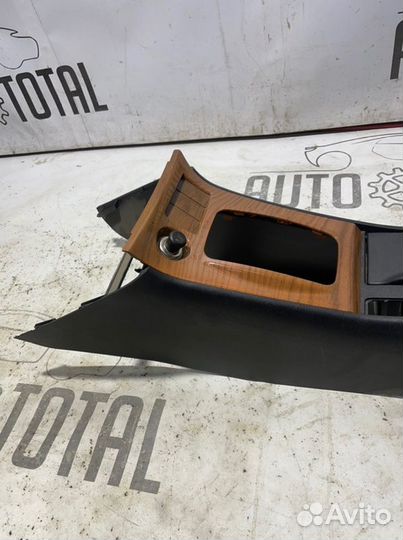 Консоль центральная Byd F3 седан 4G15S