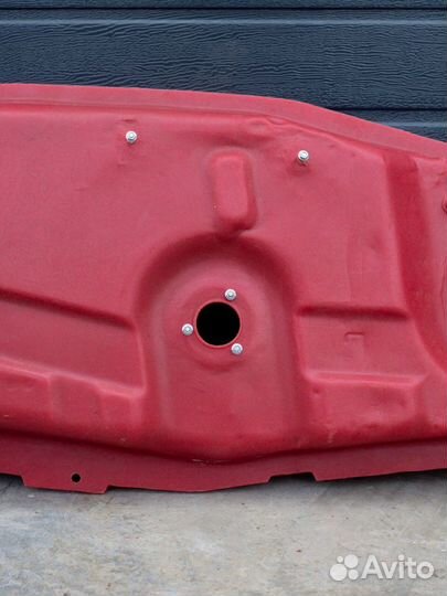 Топливный бак Mitsubishi Pajero 3-4 дизель бензи