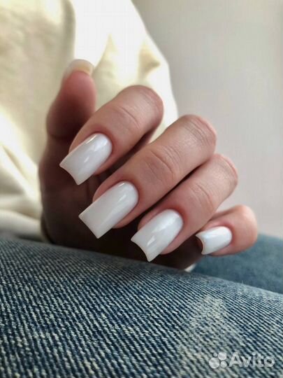 Маникюр с покрытием гель-лак