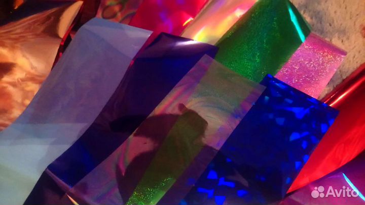 Галографические наклейки на ногти