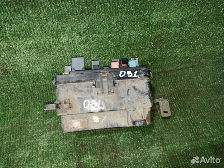 Блок предохранителей под капот основной Chevrolet