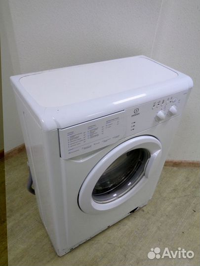 Стиральная машина Indesit