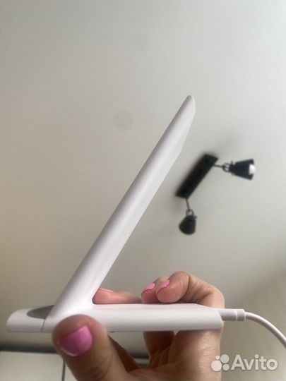 Беспроводное зарядное устройство InterStep