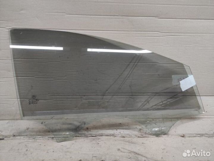 Стекло двери переднее правое Ford Focus CB8 xqda
