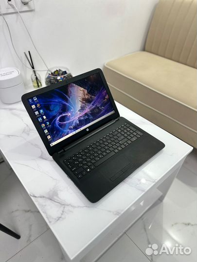 Свежий тонкий HP 4 ярда\ 10GB\SSD\15.6\акб держит