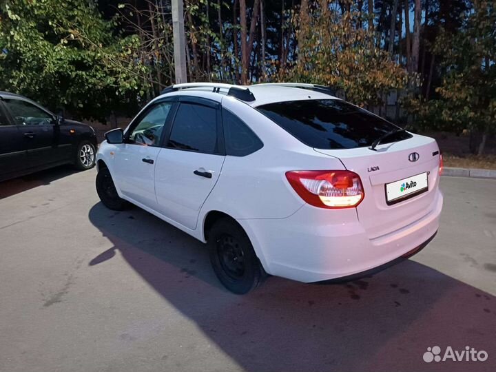 LADA Granta 1.6 МТ, 2016, 121 900 км