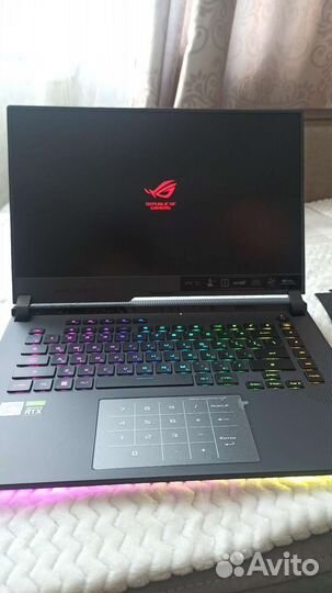 Игровой ноутбук Asus ROG Strix G15