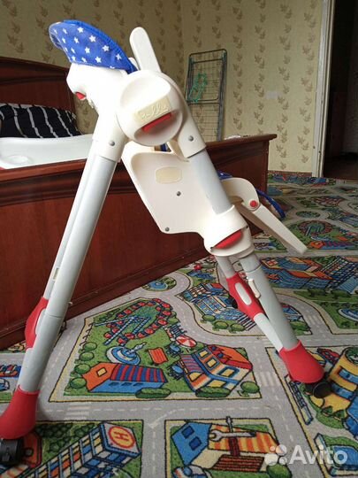 Стул для кормления