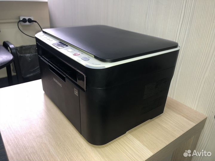 Лазерное мфу Samsung-SCX 3200 (состояние нового)