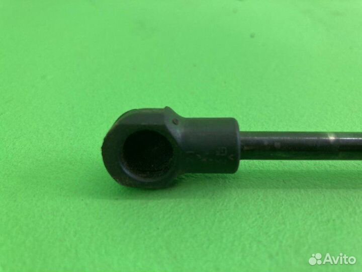 Амортизатор спального места MAN TGX