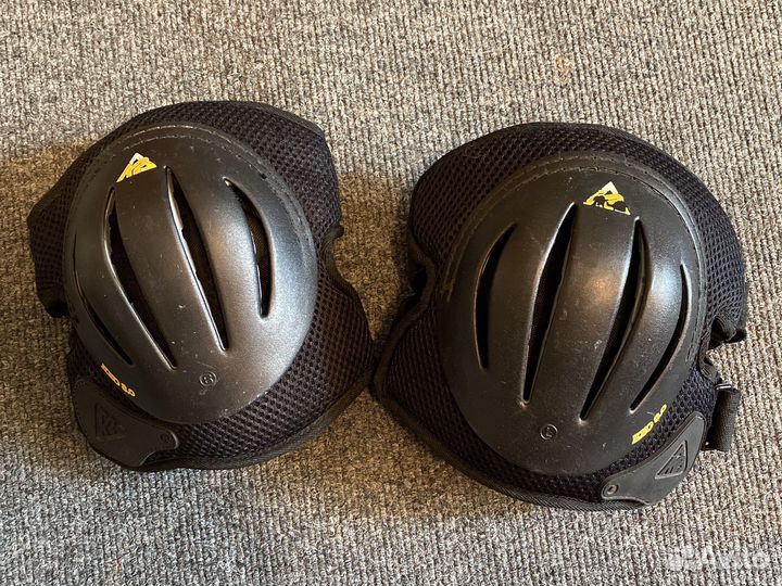 Наколенники к2