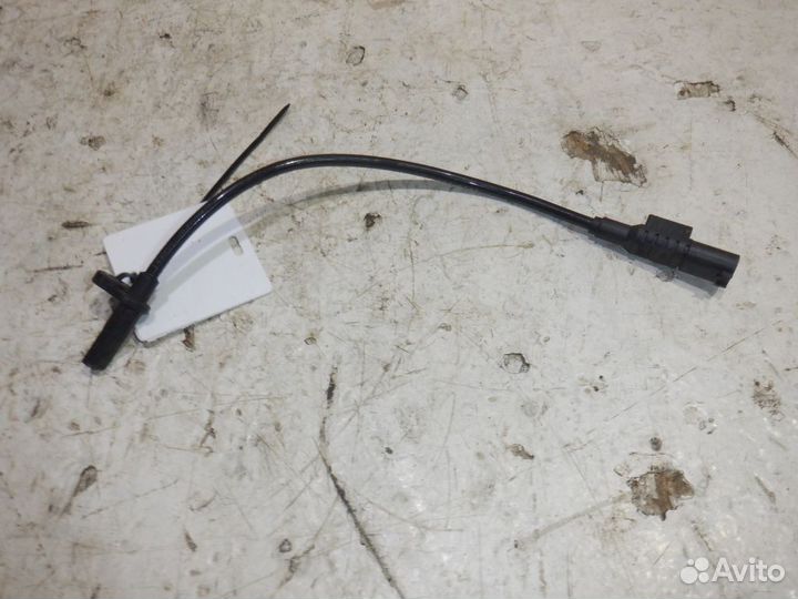 Датчик ABS задний