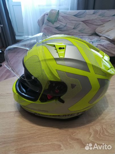 Мото Шлем MT helmets XL 61-62
