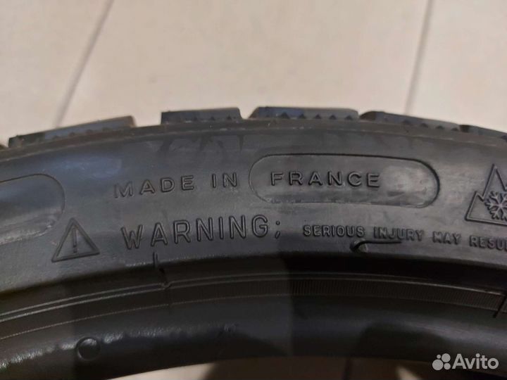 Michelin Pilot Alpin PA4 245/35 R20 и 275/30 R20