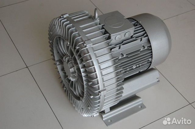 Вихревая воздуходувка