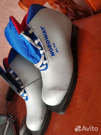 Лыжные ботинки nordway