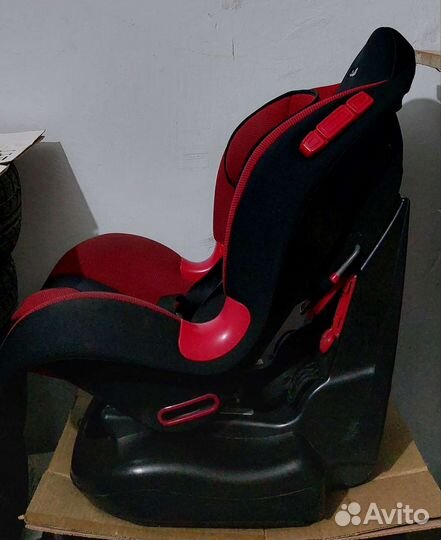 Детское автокресло