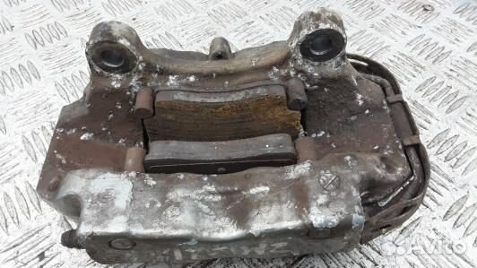 Суппорт тормозной задний левый volkswagen touareg