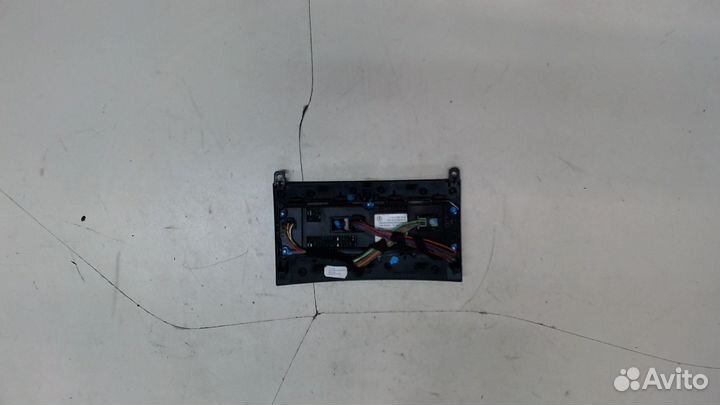 Переключатель отопителя Mercedes E W212, 2010