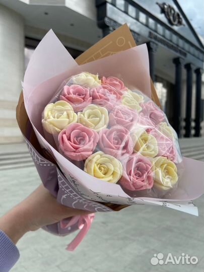 Букет из шоколадных роз