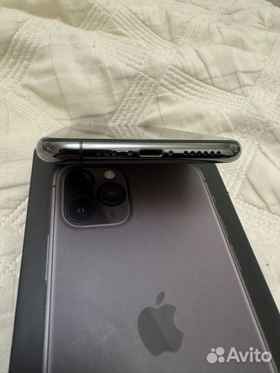 iPhone 11 Pro, 64 ГБ