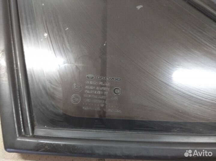 Стекла кузова глухие Daewoo Nexia седан