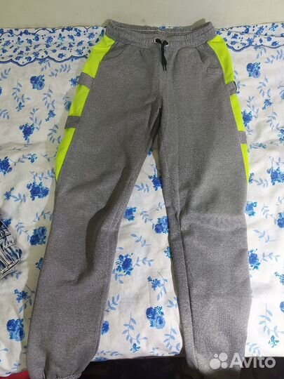 Спортивные штаны женские