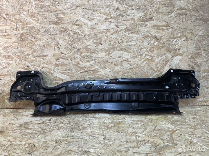 Водосток лобового стекла(корыто) Toyota C-HR