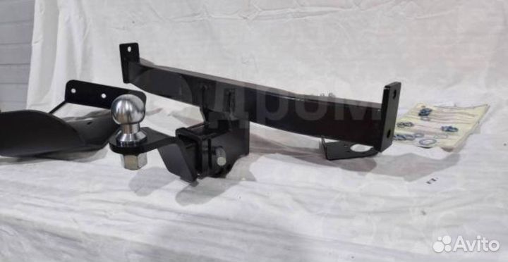 Продам фаркоп для Mitsubishi Outlander