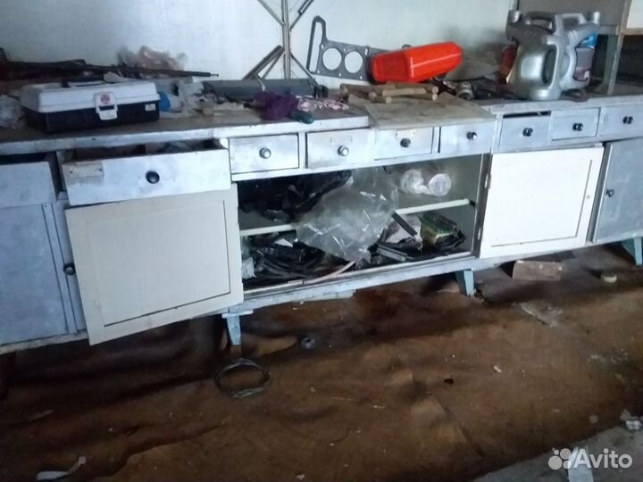 Верстак для гаража со шкафами дерево/металл