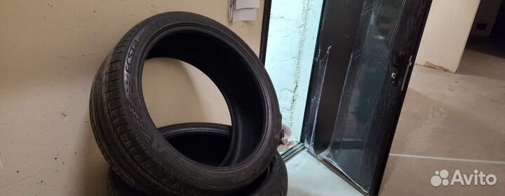 Kumho Ecsta PS71 285/35 R22 ZR