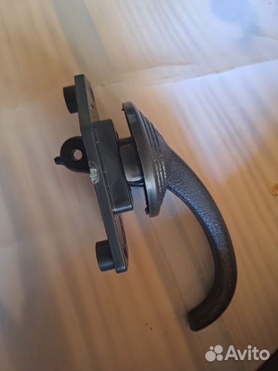 Ручка двери внутренняя на LADA 2107