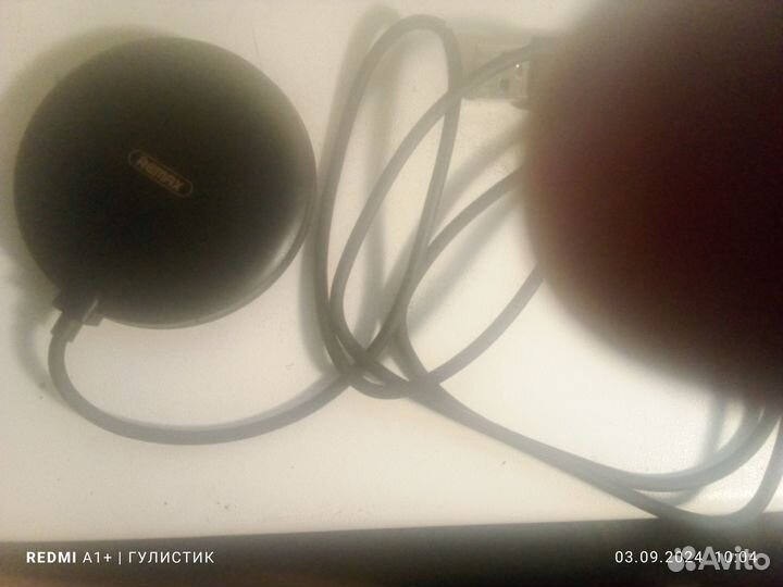 Беспроводная зарядка для iPhone