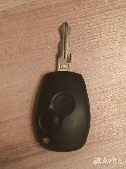 Ключ зажигания с кнопками Renault, Nissan